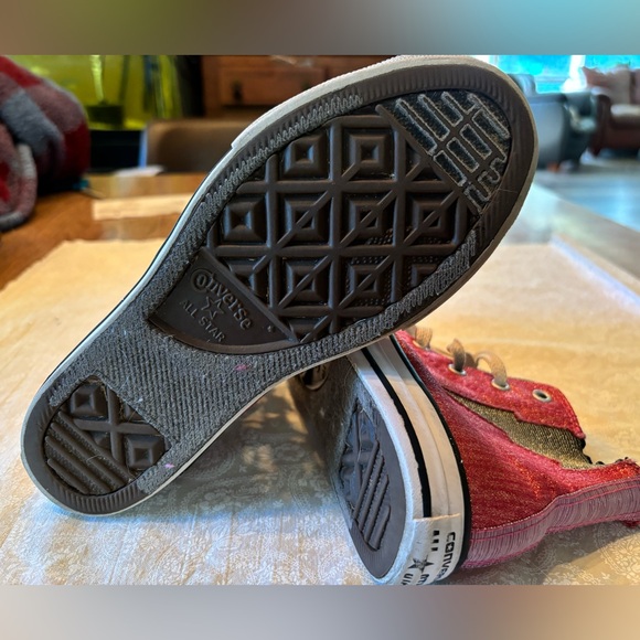 Converse All Star Youth Size 3, high top Lightening Metallic Wizard - Picture 3 of 8